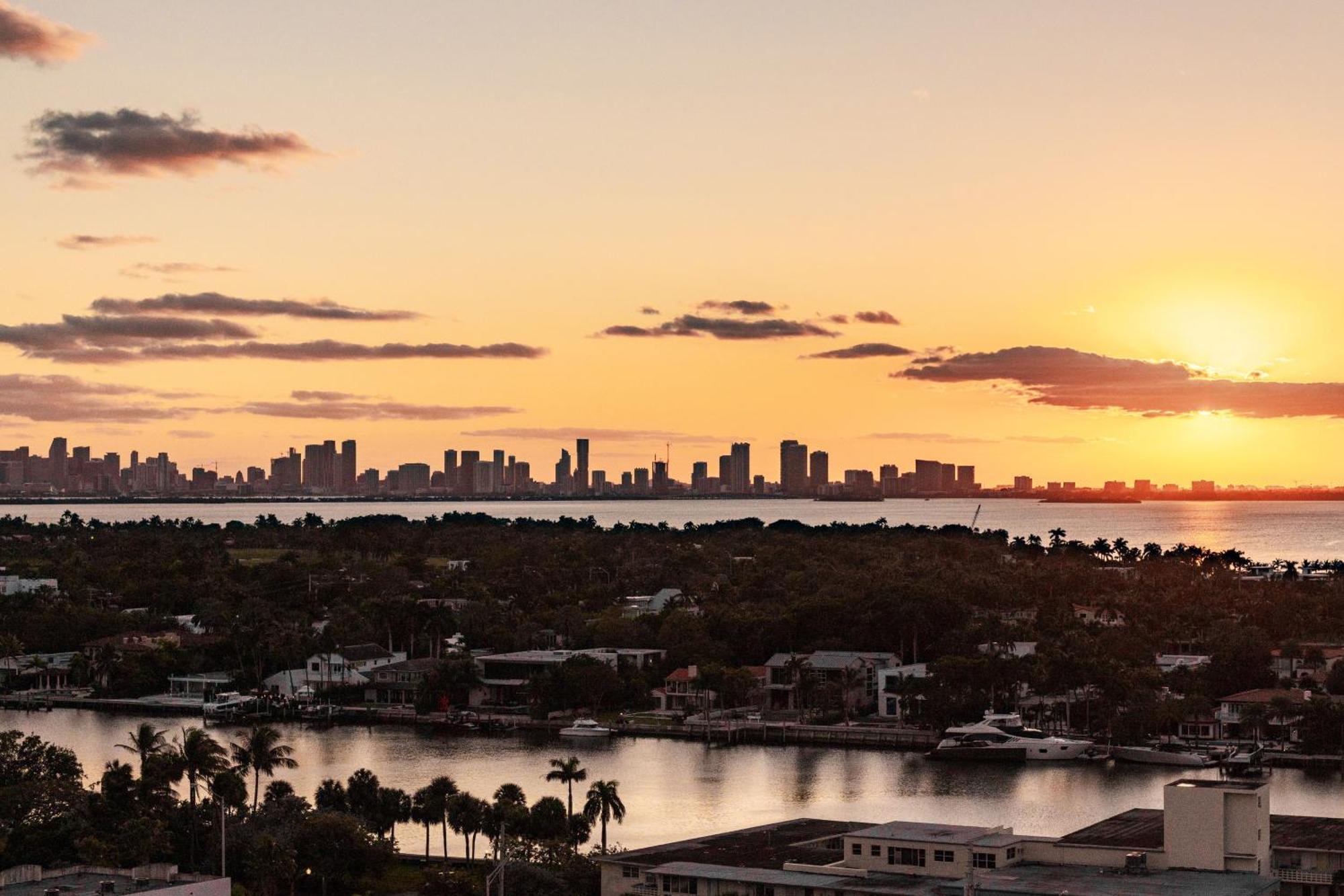 Global Luxury Suites At Monte Carlo Miami Beach Pokój zdjęcie