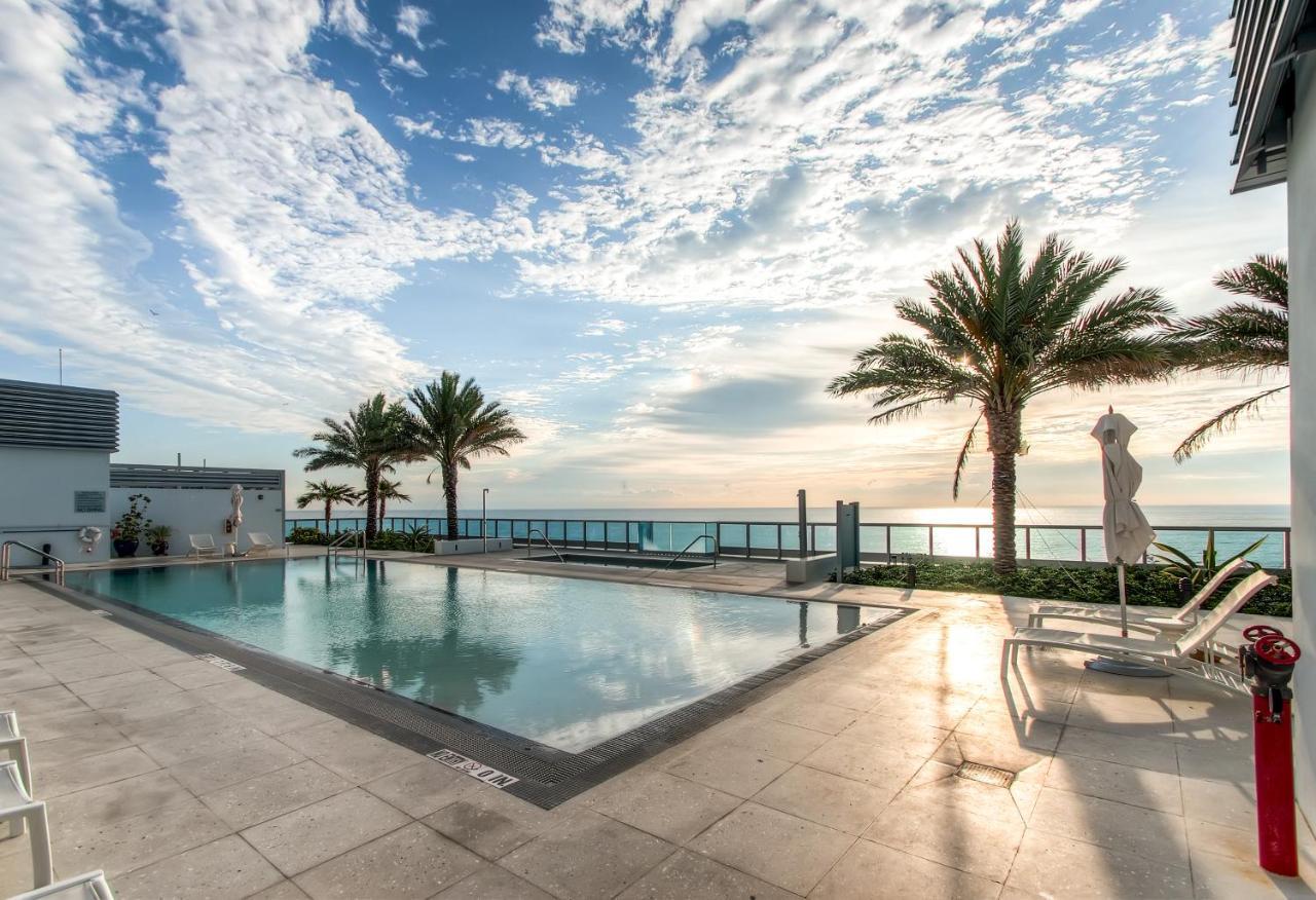 Global Luxury Suites At Monte Carlo Miami Beach Zewnętrze zdjęcie
